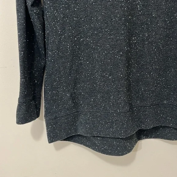 Lou & Grey Women’s Long Sleeve Cowl Neck Shirt Size Medium - Picture 3 of 8